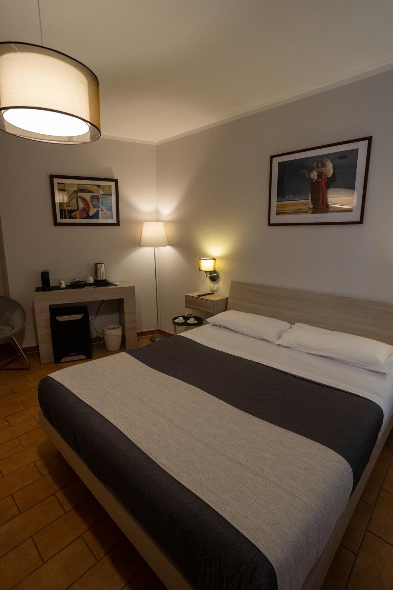 Hotel Helios Assisi Exterior foto